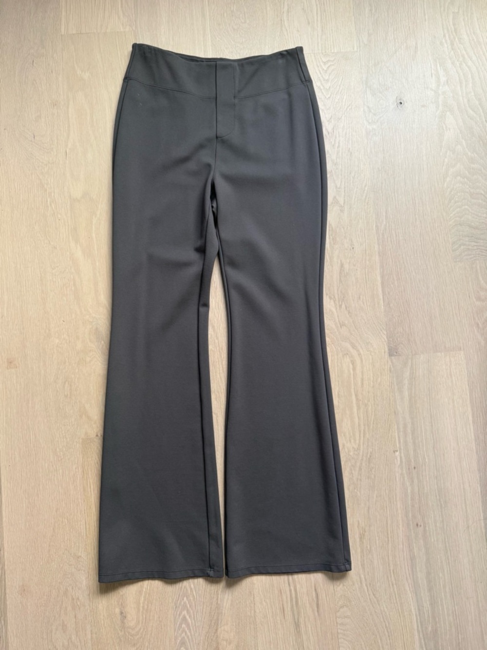HALARA charcoal gray  High-Waisted Stretchy slacks
